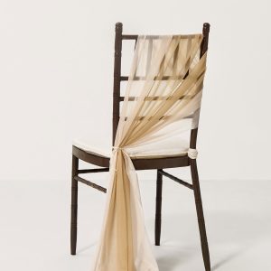 Aisle & Chair Decor Set in White & Beige