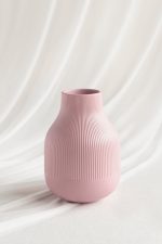 Fine Vertical Lines Creamic Vase in Dusty Rose