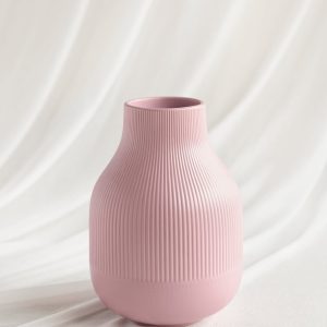 Fine Vertical Lines Creamic Vase in Dusty Rose