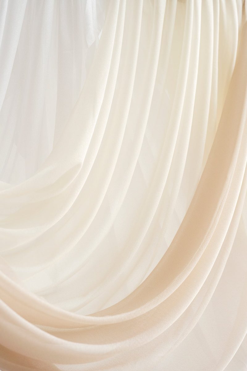Easy Hanging Sheer Arch Draping (Set of 3) - Image 4